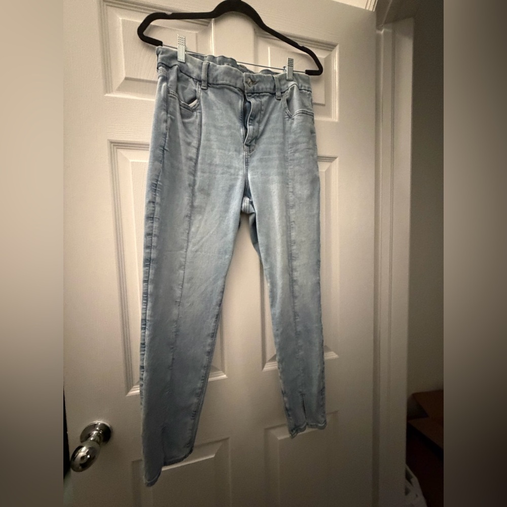 American Eagle Curvy High Rise Pleated Jeans
